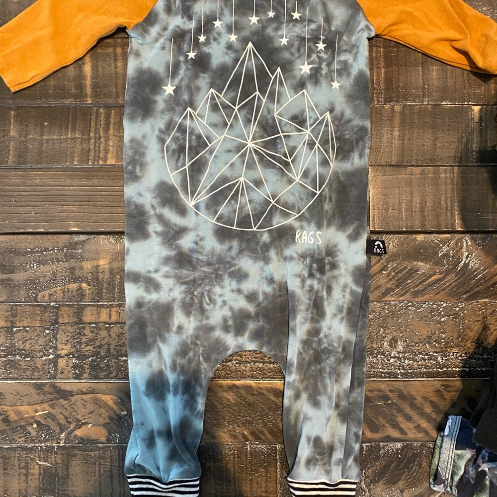 Tie dye mountain Rags to Raches 12/18 month GUC